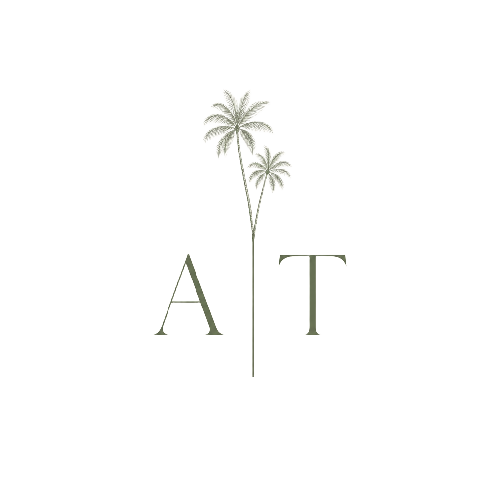 Monograma A & T